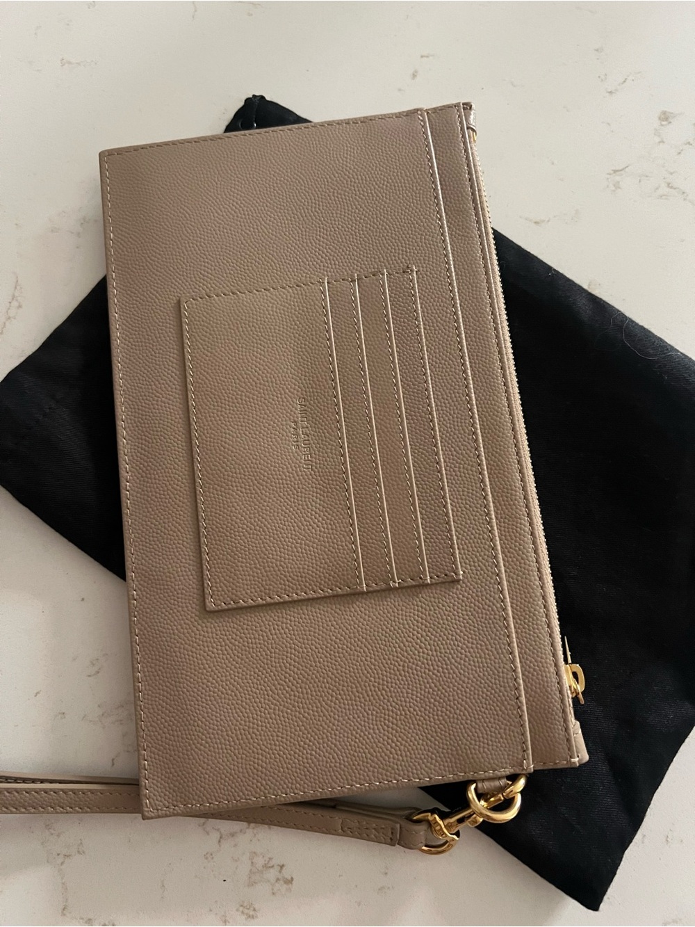 Saint Laurent CASSANDRE MATELASSÉ LARGE POUCH IN GRAIN DE POUDRE LEATHER - Picture 2 of 3
